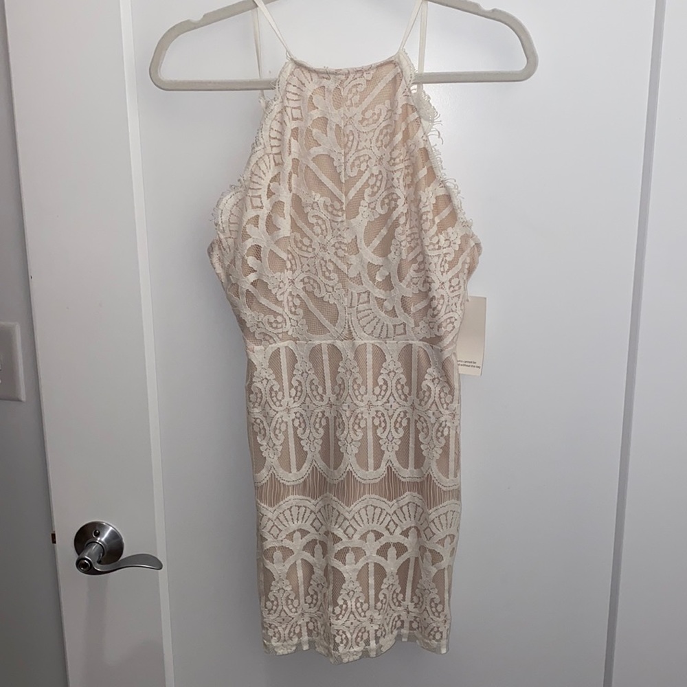 Nude Tobi mini dress with white lace. Size small